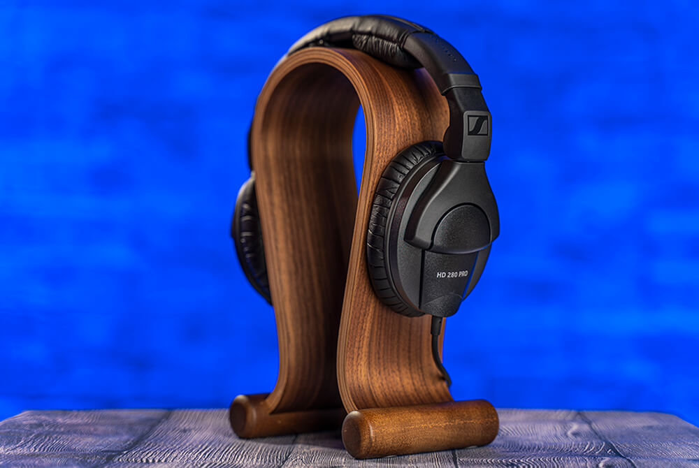 testing the Sennheiser HD 280 Pro studio headphones