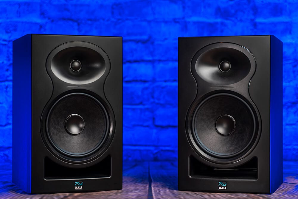 testing Kali Audio LP-8 V2 studio monitors