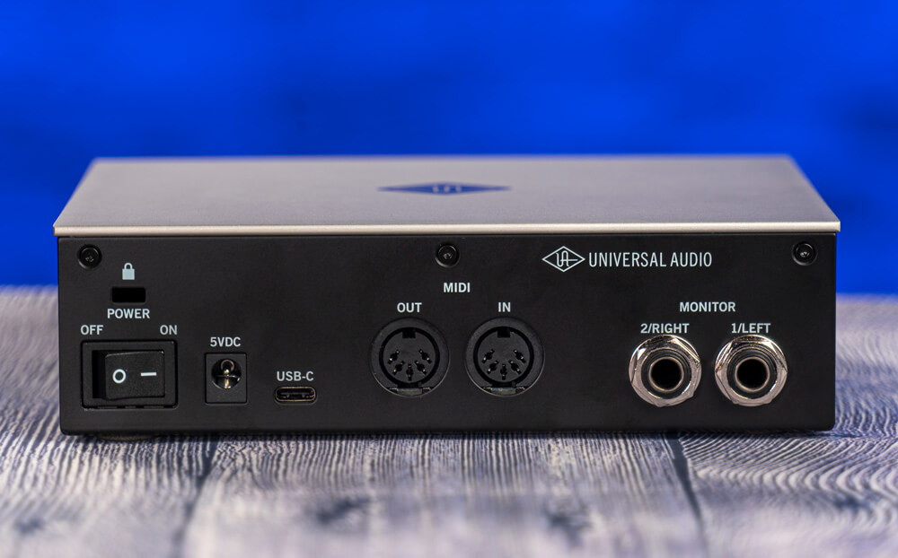 Universal Audio Volt 2 rear panel