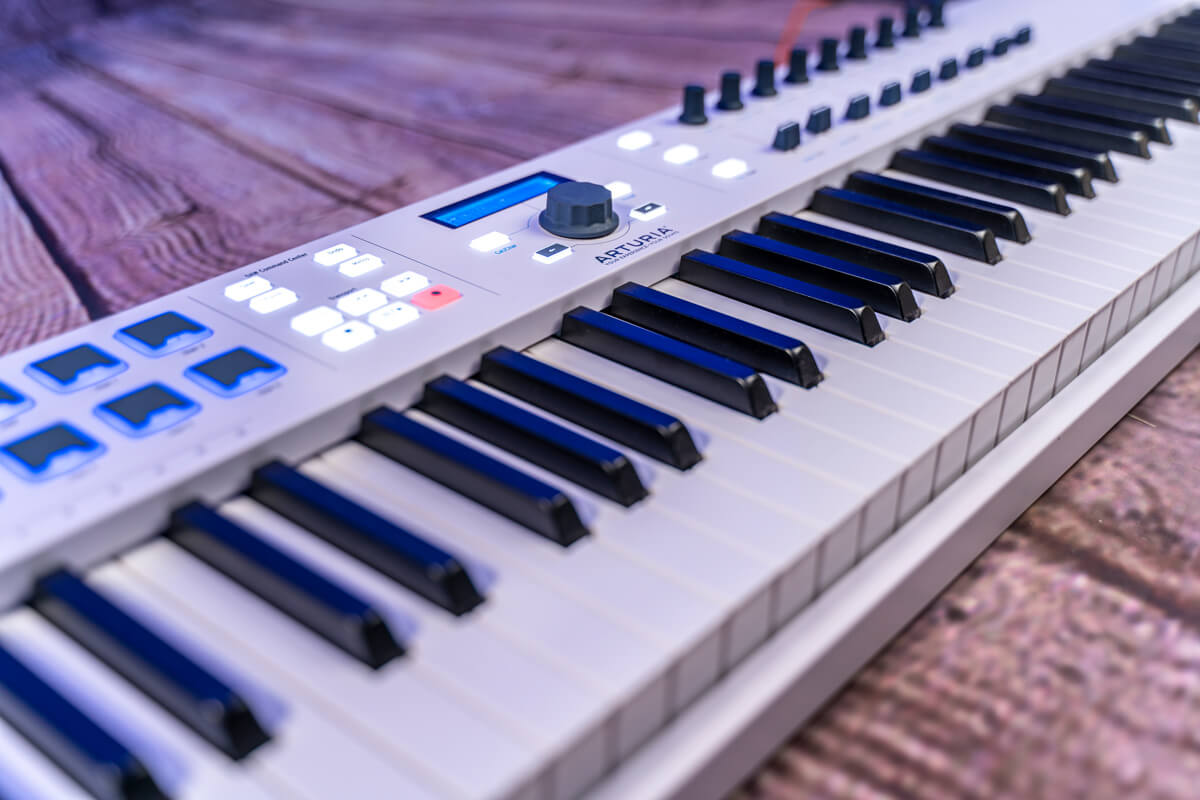 Arturia KeyLab Essential 88 keyboard controller review