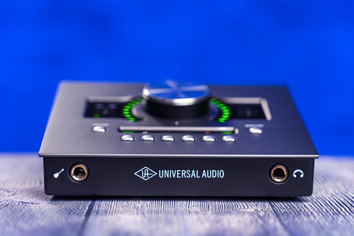 Apollo Twin Mk2 audio interface (front panel)