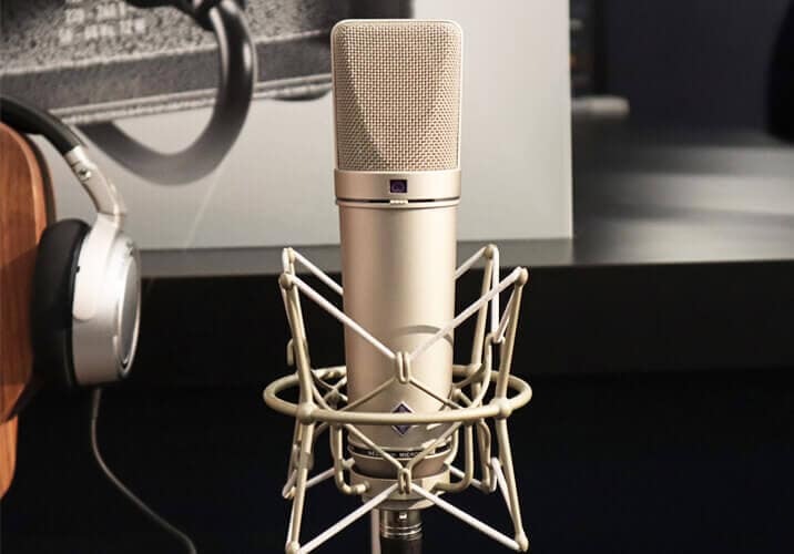 Neumann U 87 Ai with shockmount