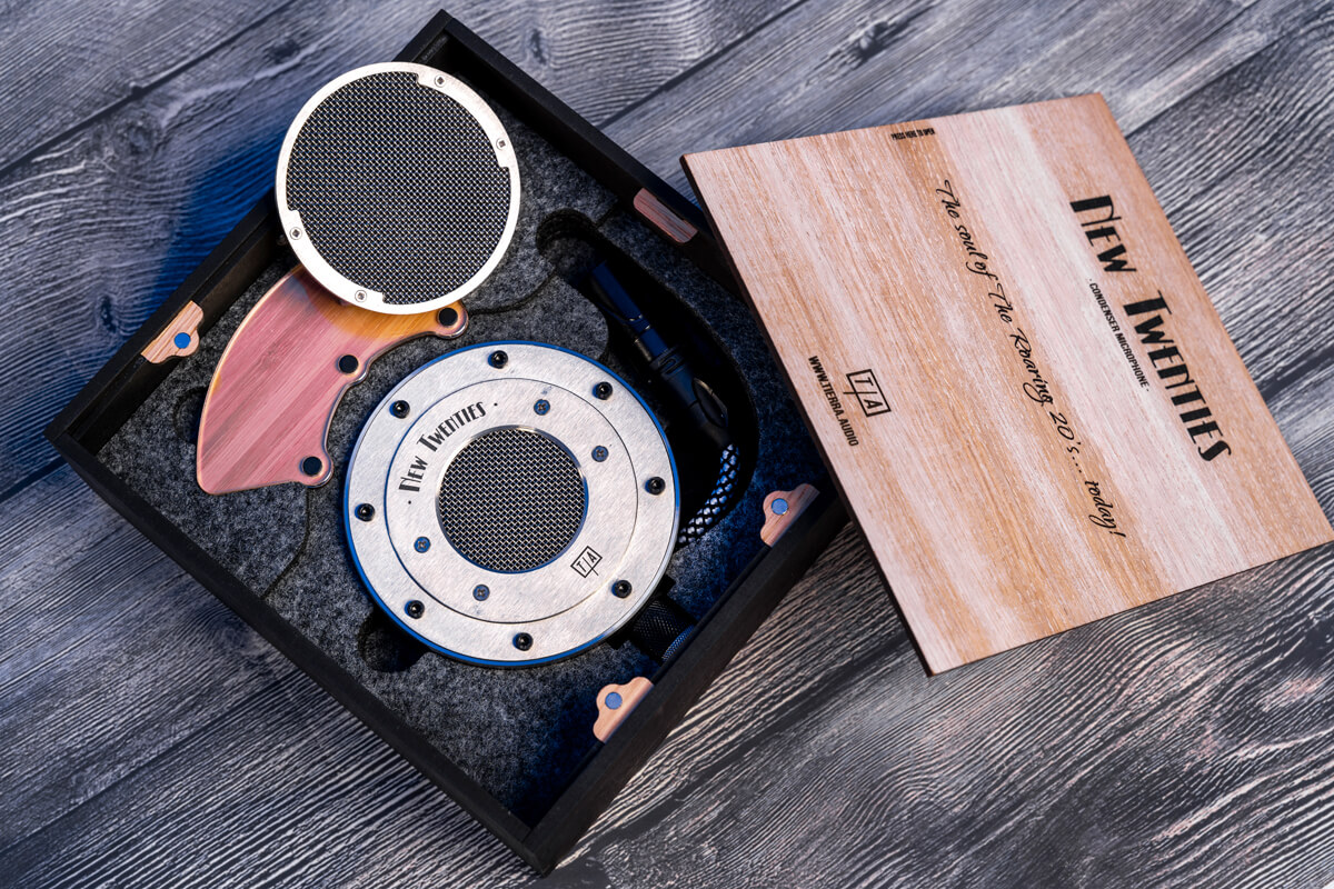 New Twenties microphone build quality and packaging