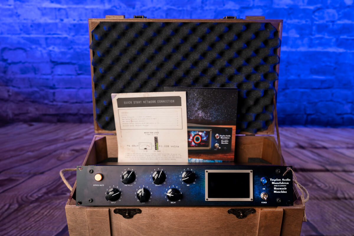 Tegeler Raumzeitmaschine supply packaging