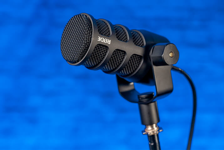 Rode PodMic USB with microphone stand