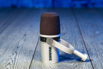 testing the Shure MV7 USB microphone