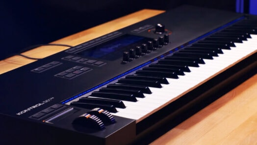 Kontrol S-series Mk3 MIDI keyboard controller