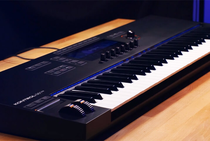 Kontrol S-series Mk3 MIDI keyboard controller