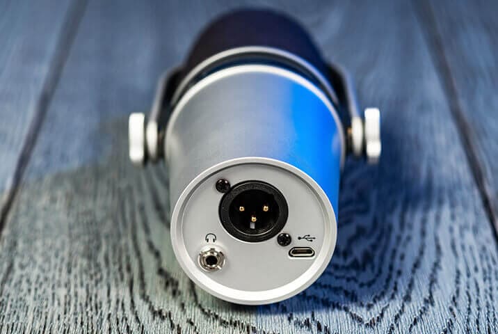 Shure MV7 connectors