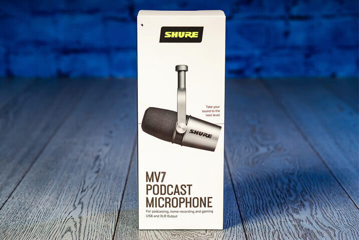 Shure MV7 retail package