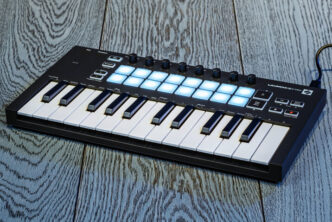 Novation Launchkey Mini Mk3 25-key MIDI controller