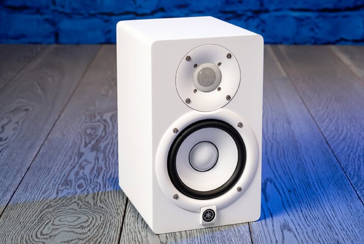 Yamaha HS5 studio monitor