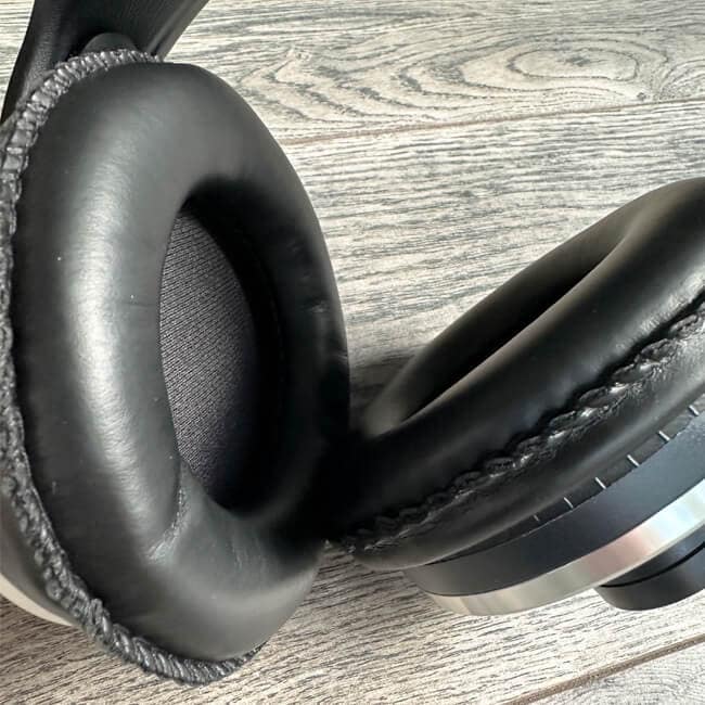 AKG K271 Mk2 earpads closeup